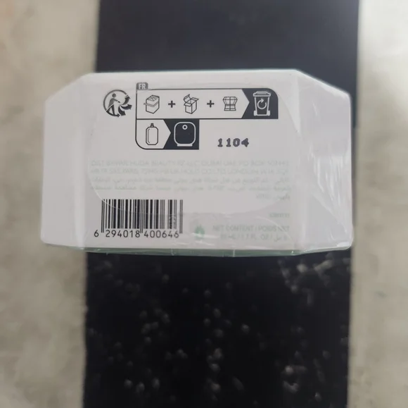 Kayali Yum Pistachio Gelato Perfume - Picture 4 of 8